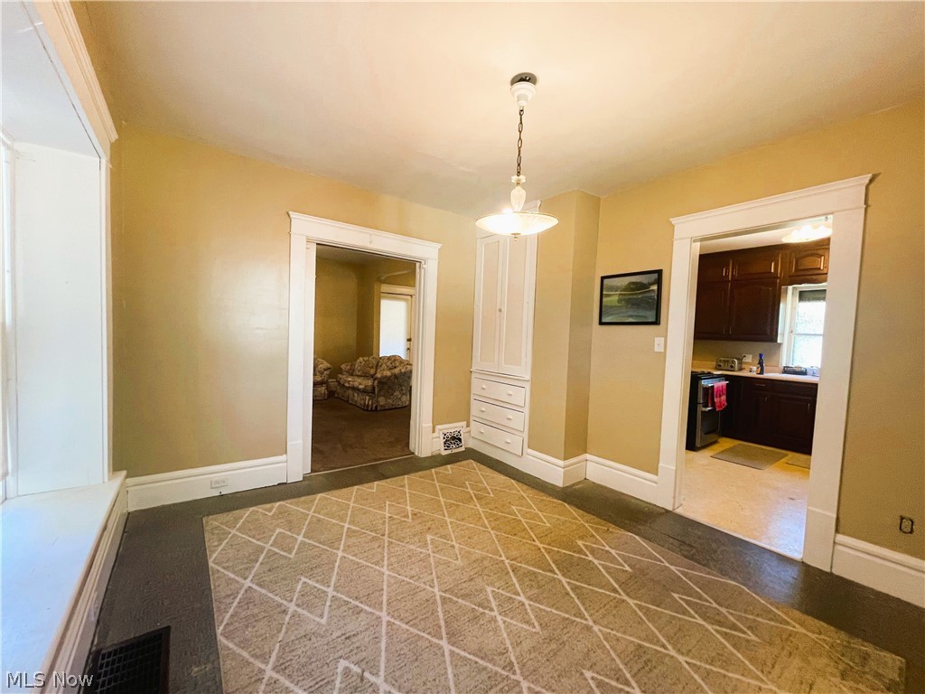 179 Jewett Street Akron OH 44305