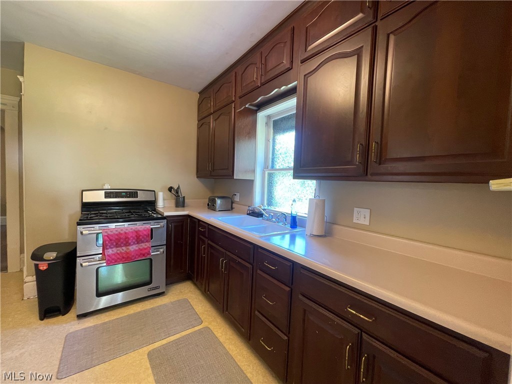 179 Jewett Street Akron OH 44305