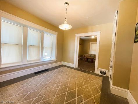 179 Jewett Street Akron OH 44305