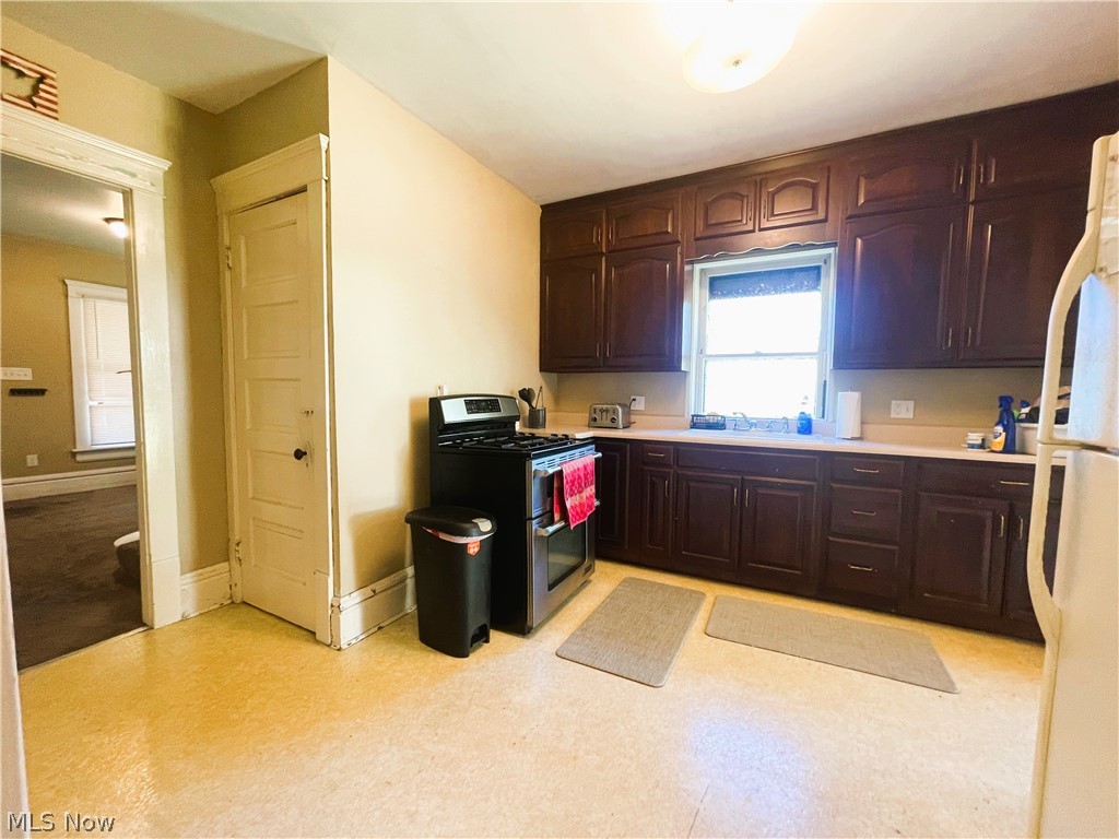 179 Jewett Street Akron OH 44305
