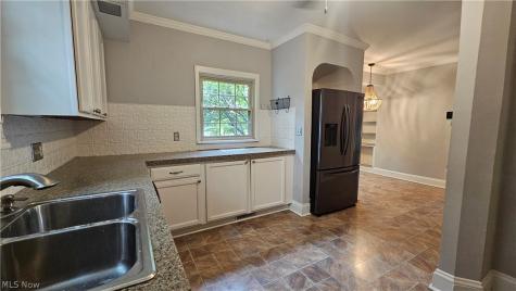 358 Merriman Road Akron OH 44303