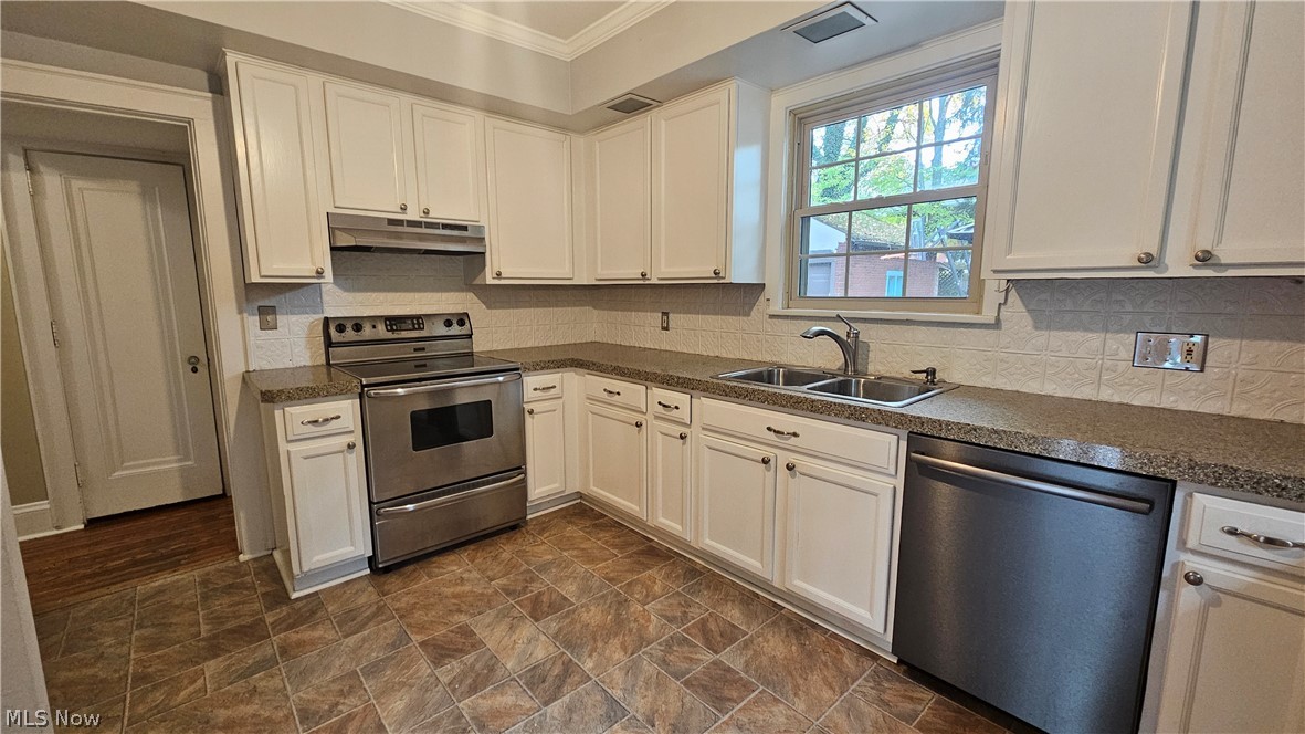 358 Merriman Road Akron OH 44303