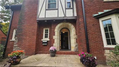 358 Merriman Road Akron OH 44303
