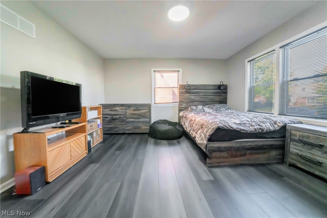 3836 Colony South Euclid OH 44118