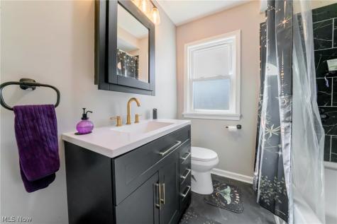 3836 Colony South Euclid OH 44118