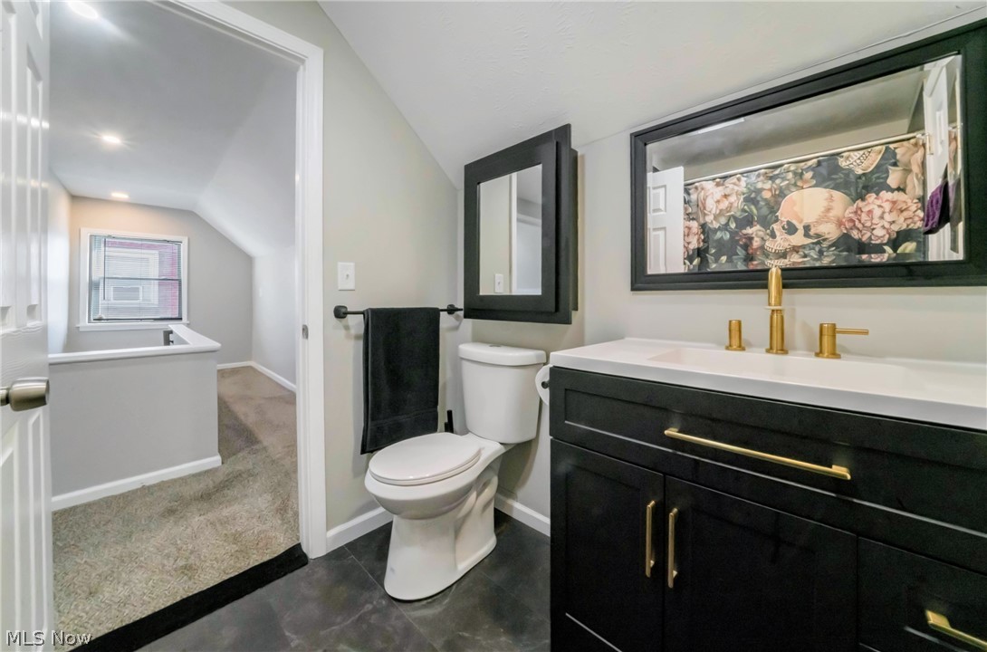 3836 Colony South Euclid OH 44118