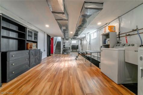 3836 Colony South Euclid OH 44118