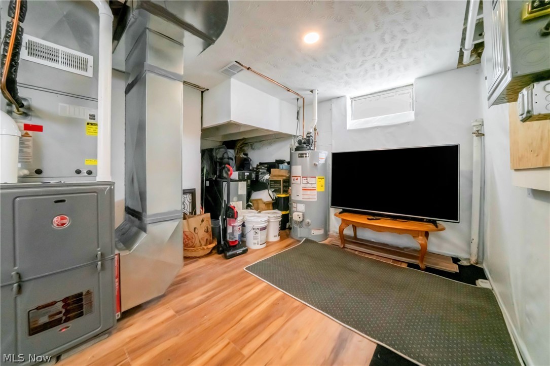 3836 Colony South Euclid OH 44118