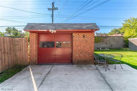 3836 Colony South Euclid OH 44118
