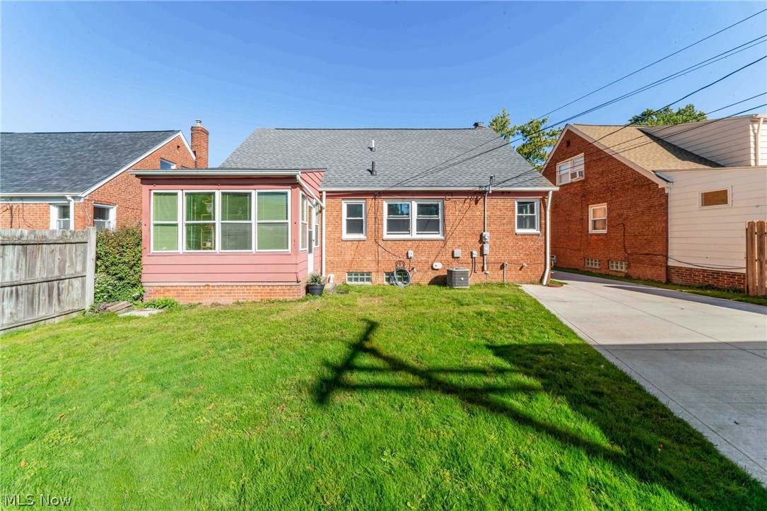 3836 Colony South Euclid OH 44118