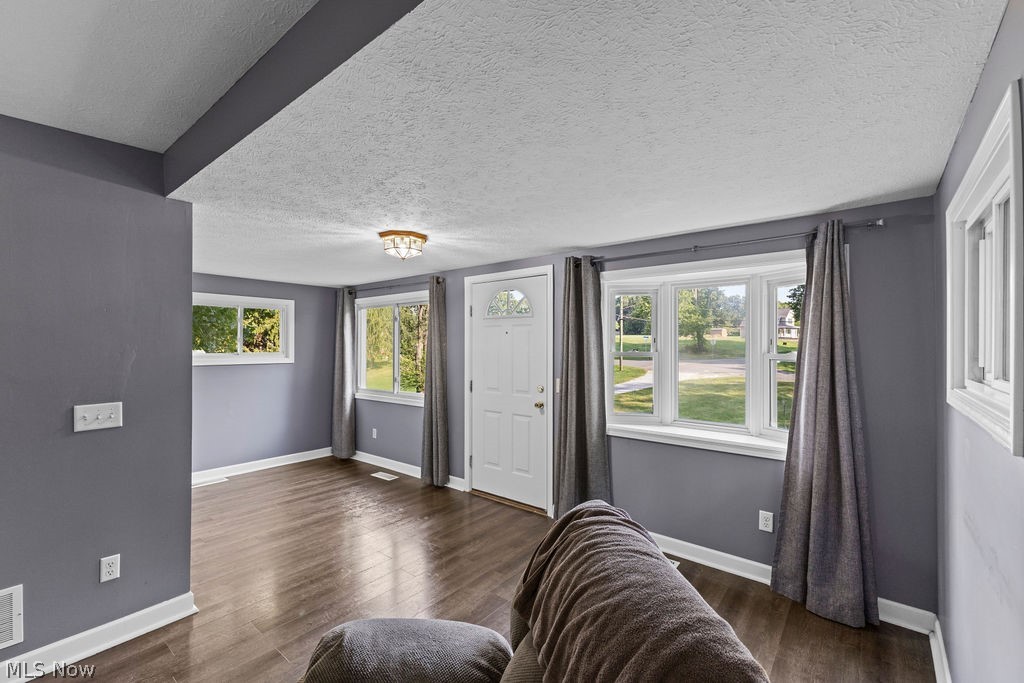 3071 Farmdale Road Akron OH 44312