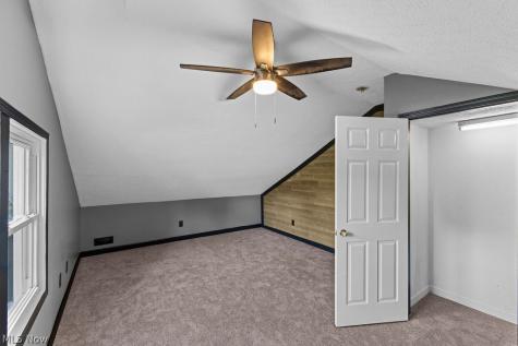 3071 Farmdale Road Akron OH 44312