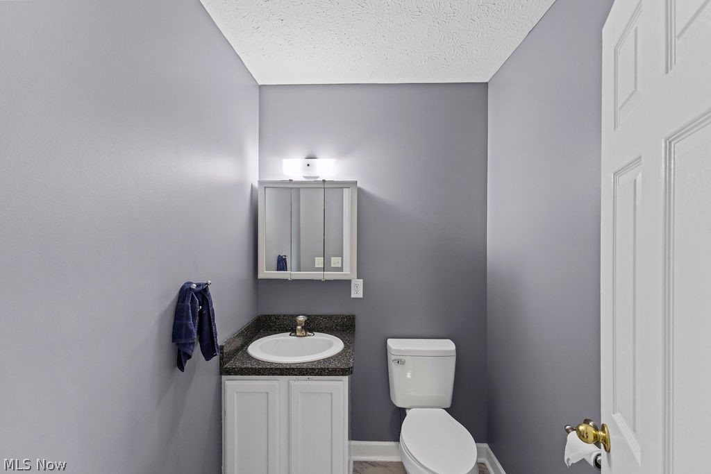 3071 Farmdale Road Akron OH 44312