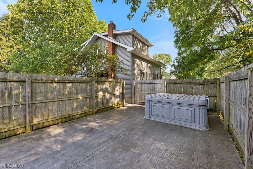 3071 Farmdale Road Akron OH 44312