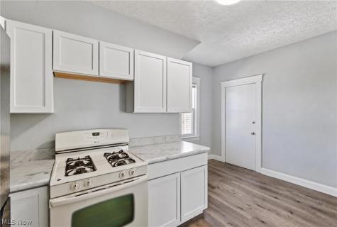 3413 Fulton Road Cleveland OH 44109