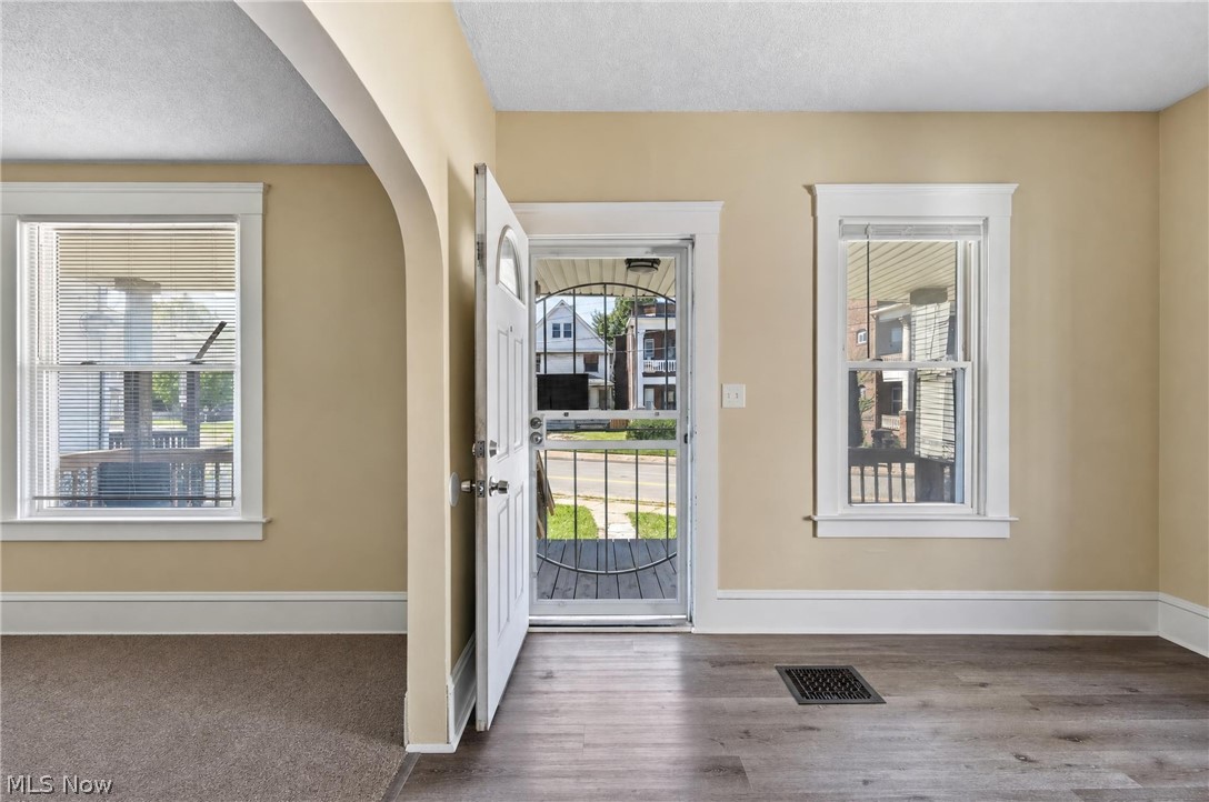 3413 Fulton Road Cleveland OH 44109