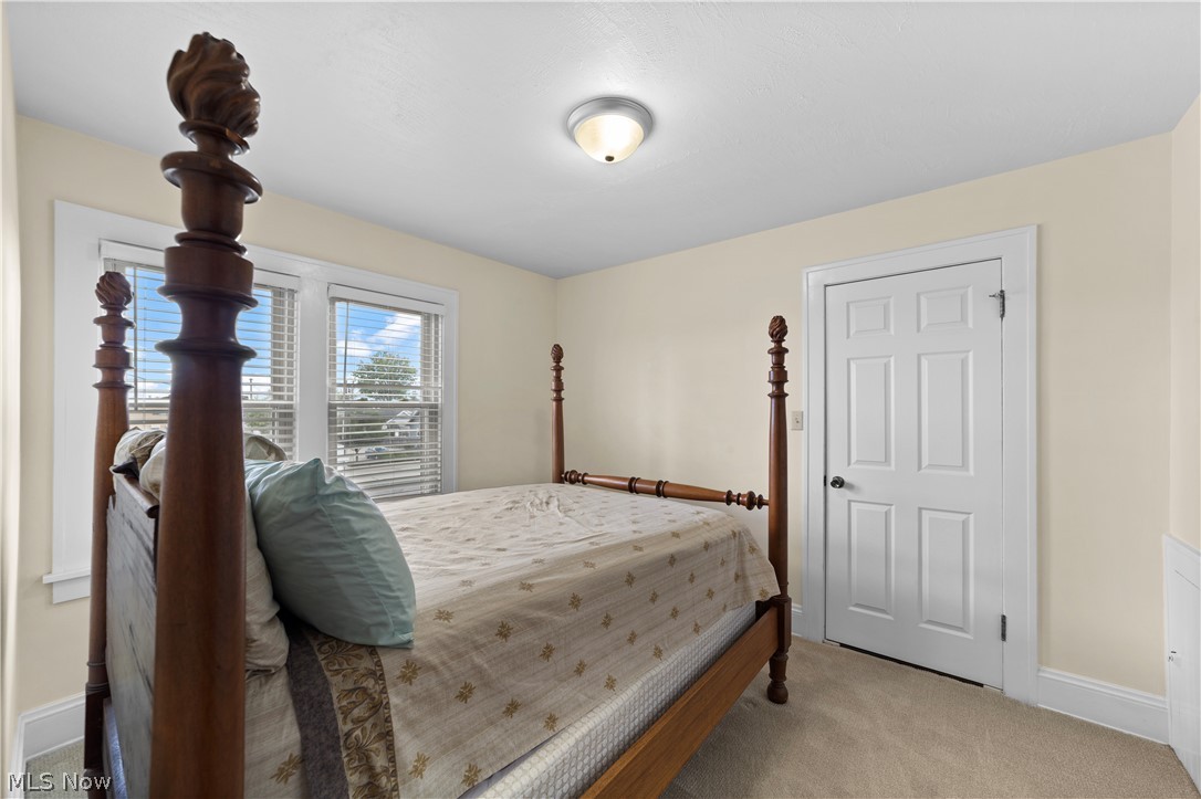 5641 Ridge Road Parma OH 44129