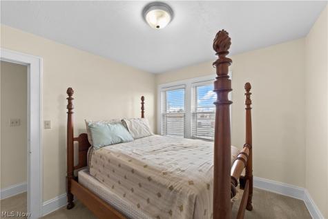 5641 Ridge Road Parma OH 44129