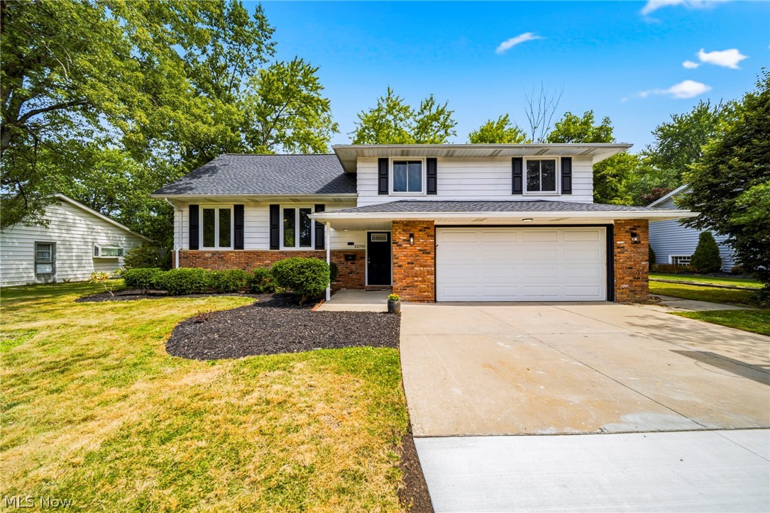 32705 W Nimrod Street Solon OH 44139