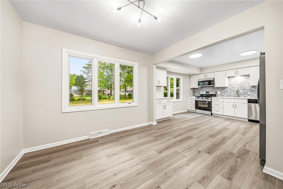 32705 W Nimrod Street Solon OH 44139