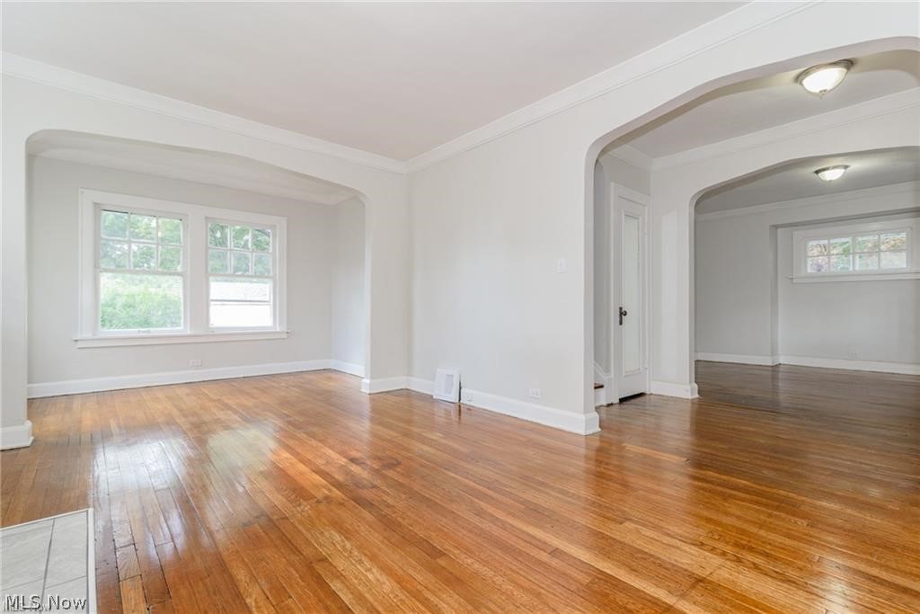 18119 Lake Shore Boulevard Cleveland OH 44119