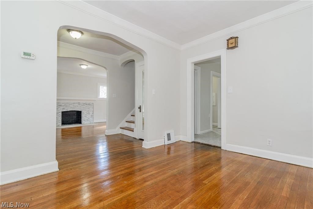 18119 Lake Shore Boulevard Cleveland OH 44119