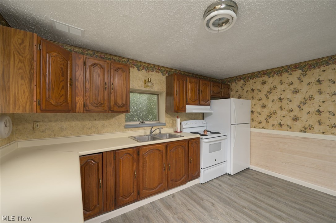 2474 Cadwallader Sonk Road Cortland OH 44410