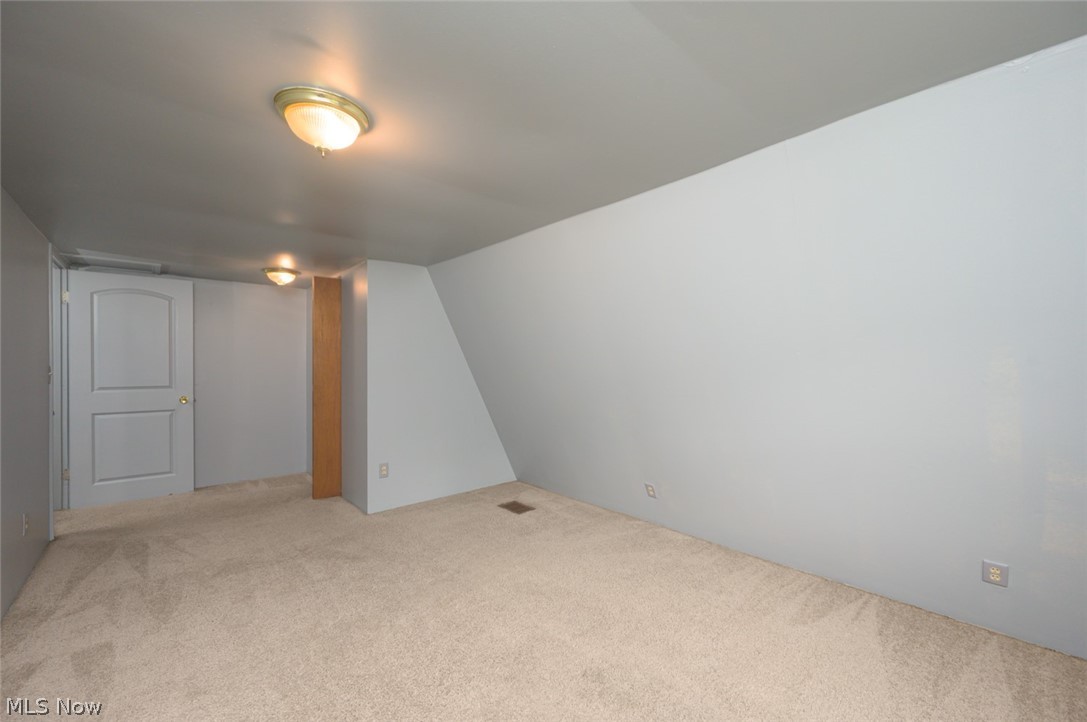 2474 Cadwallader Sonk Road Cortland OH 44410
