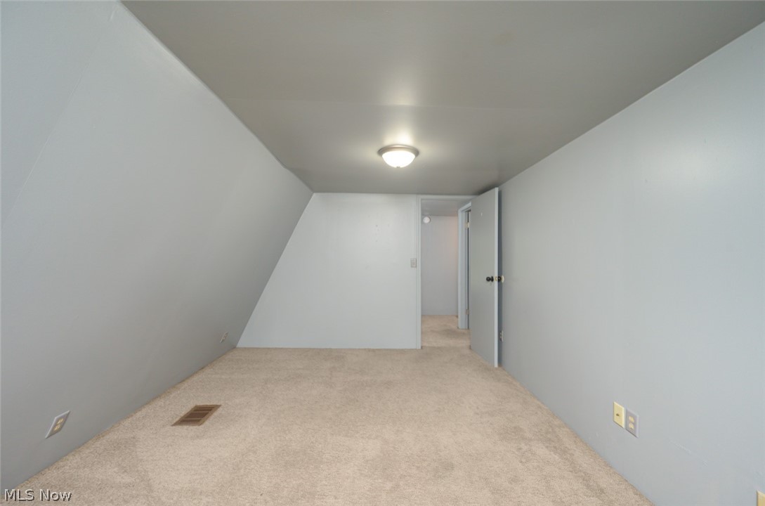 2474 Cadwallader Sonk Road Cortland OH 44410
