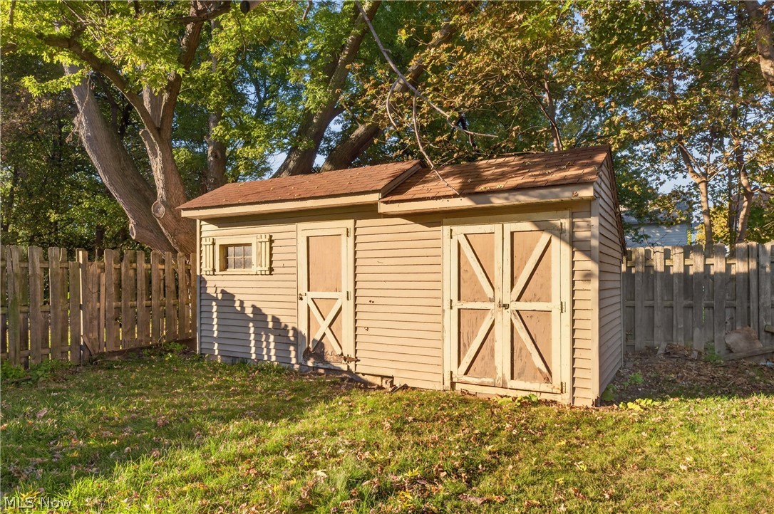 1222 W 6th Street Lorain OH 44052