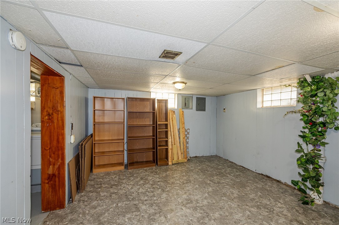 2717 Tuxedo Avenue Parma OH 44134