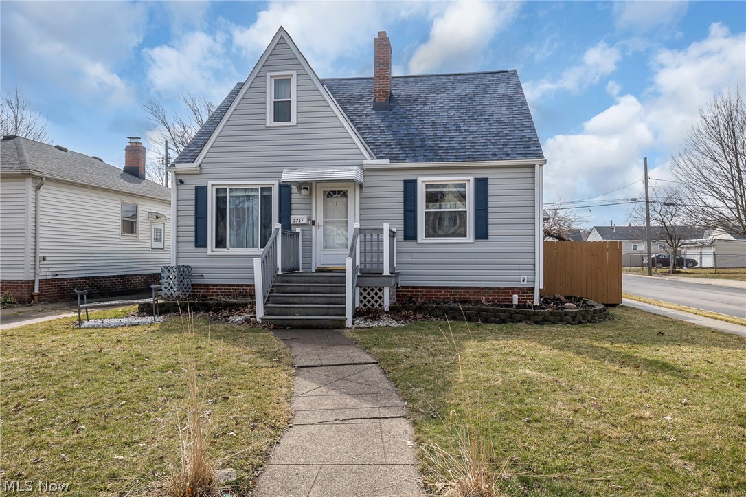 2717 Tuxedo Avenue Parma OH 44134
