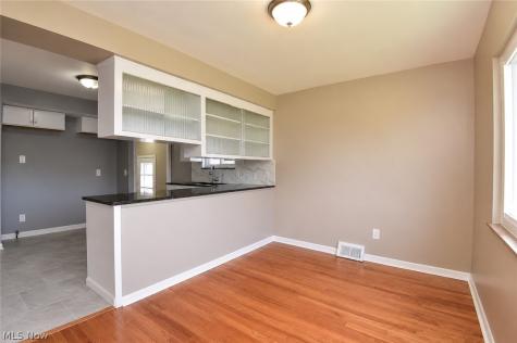 5250 E 135th Street Garfield Heights OH 44125