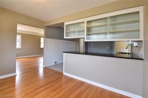 5250 E 135th Street Garfield Heights OH 44125
