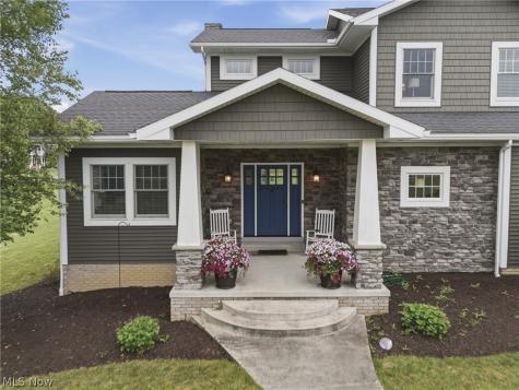 9288 Columbus Road NE Louisville OH 44641