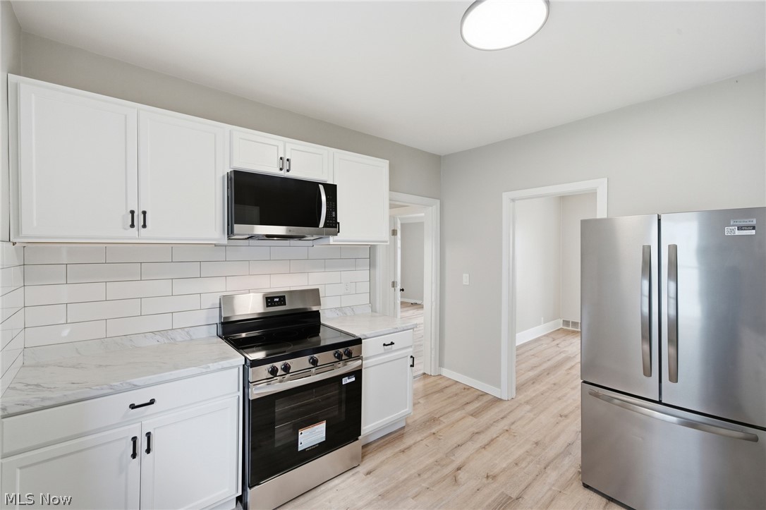 4256 W 22nd Street Cleveland OH 44109
