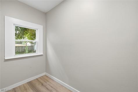 4256 W 22nd Street Cleveland OH 44109