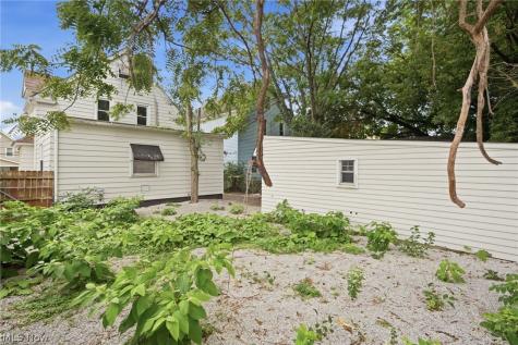 4256 W 22nd Street Cleveland OH 44109