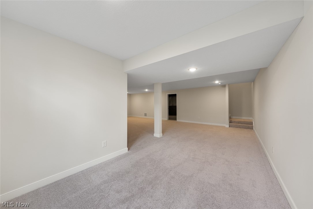 2440 Merriment Drive Elyria OH 44035