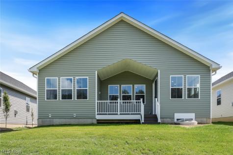 2440 Merriment Drive Elyria OH 44035