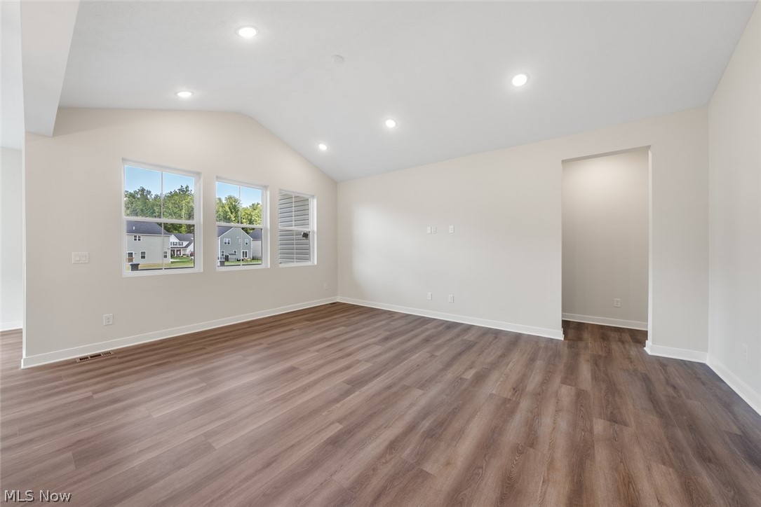 2440 Merriment Drive Elyria OH 44035