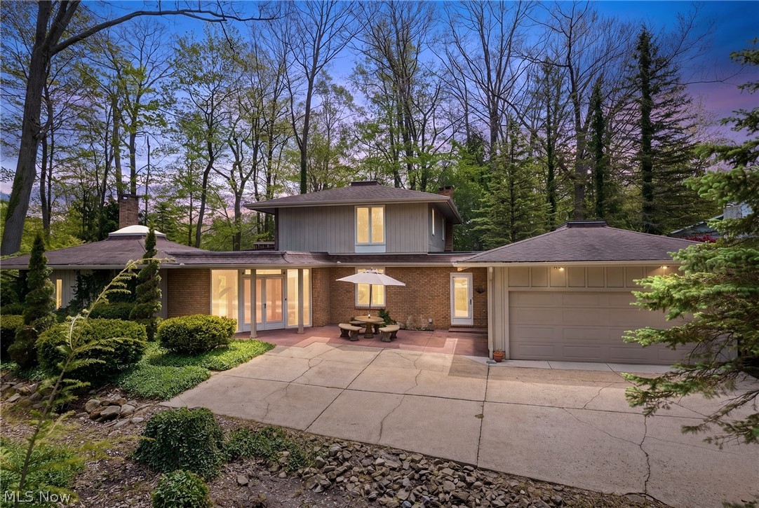 17571 Merry Oaks Trail Chagrin Falls OH 44023