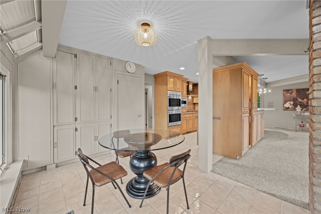 17571 Merry Oaks Trail Chagrin Falls OH 44023