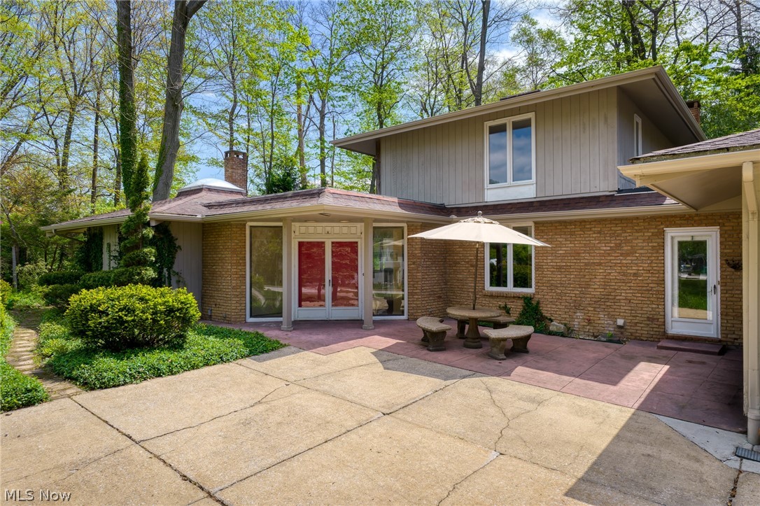 17571 Merry Oaks Trail Chagrin Falls OH 44023