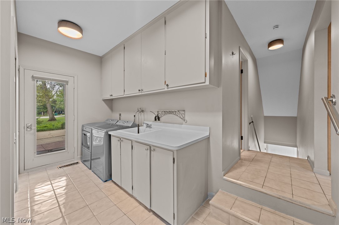 17571 Merry Oaks Trail Chagrin Falls OH 44023