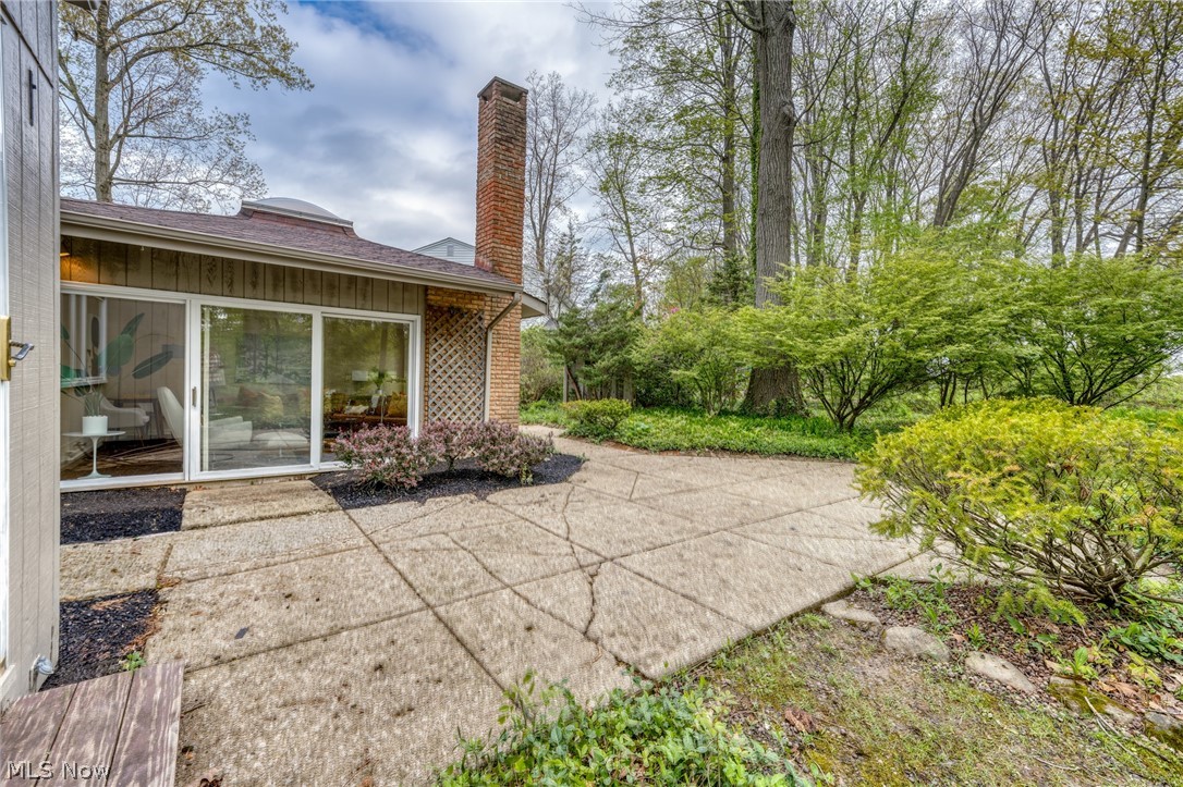 17571 Merry Oaks Trail Chagrin Falls OH 44023