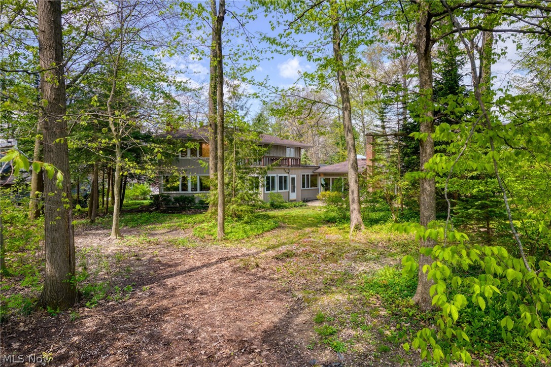 17571 Merry Oaks Trail Chagrin Falls OH 44023