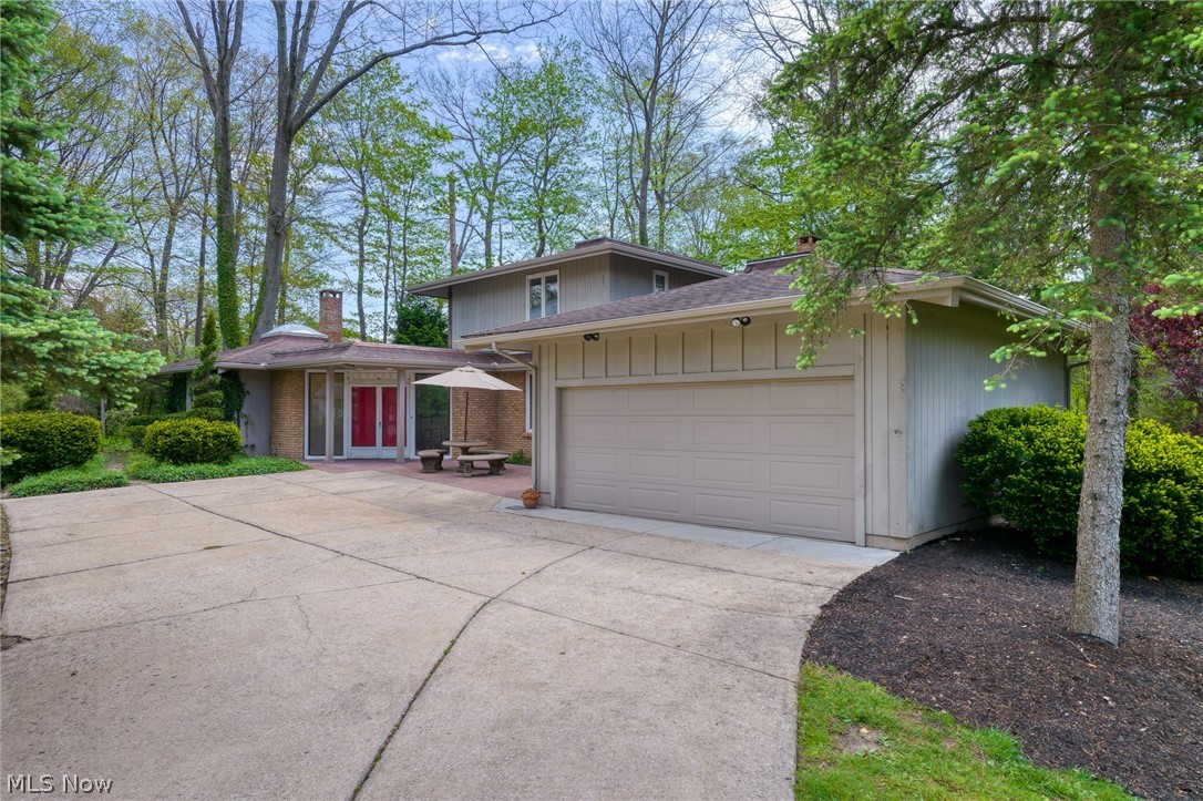 17571 Merry Oaks Trail Chagrin Falls OH 44023