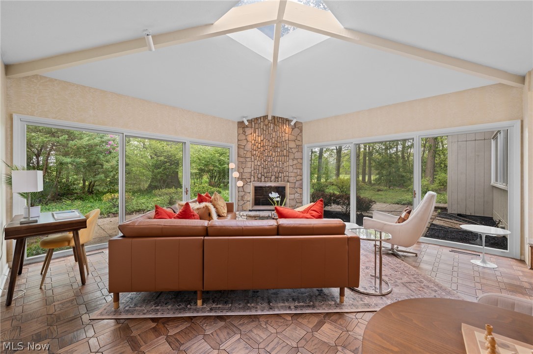 17571 Merry Oaks Trail Chagrin Falls OH 44023