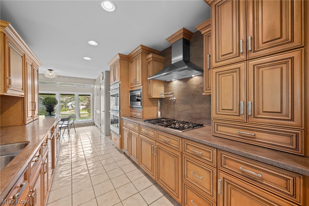 17571 Merry Oaks Trail Chagrin Falls OH 44023